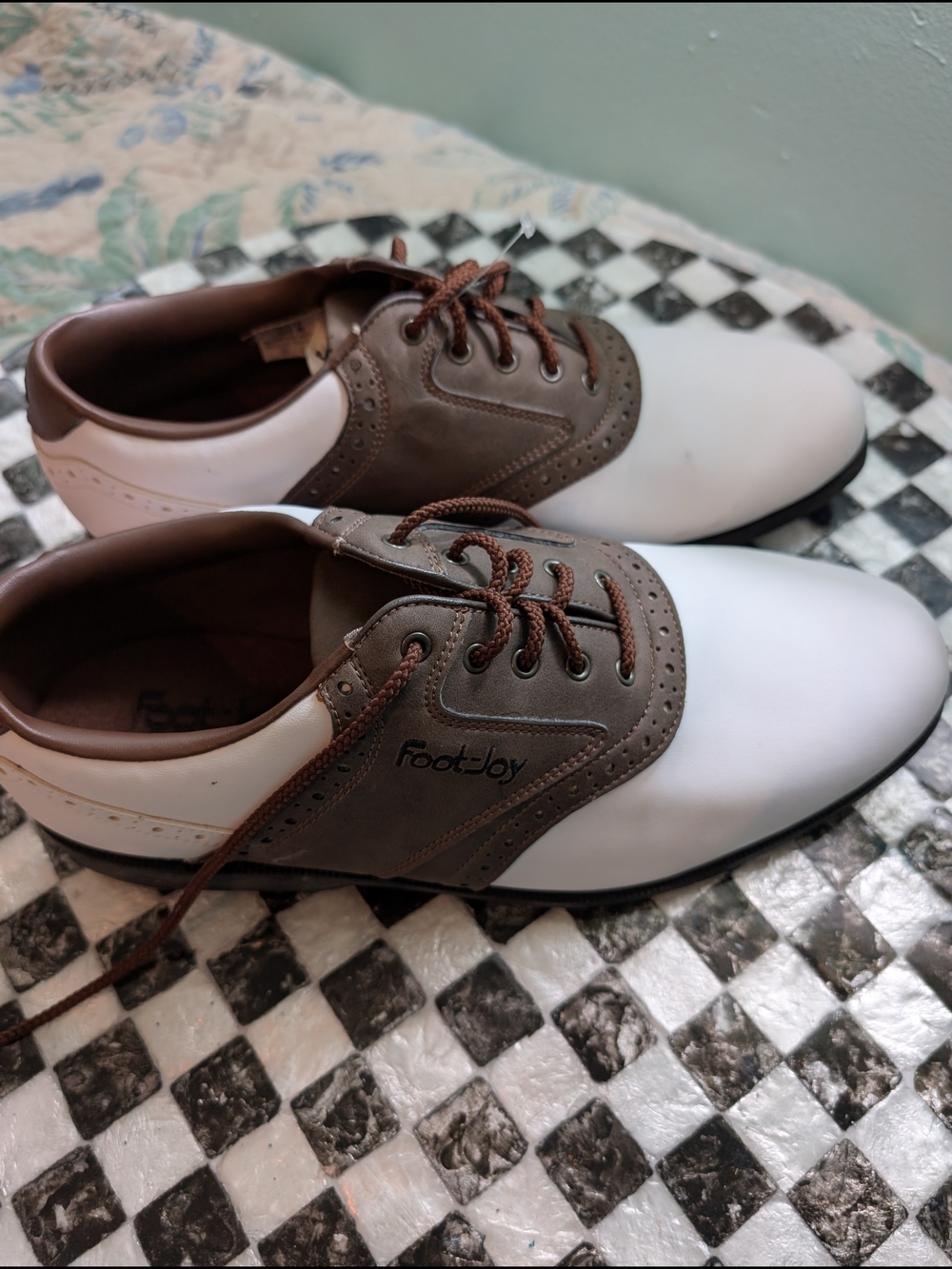 FootJoy Men’s White and Brown Leather Golf Oxfords New